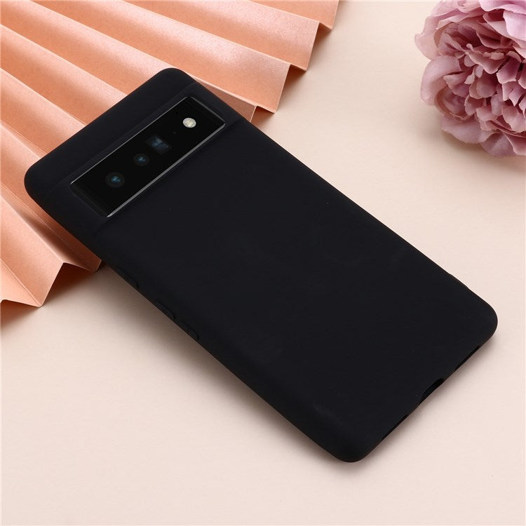 For Google Pixel 7 Pro 5G Liquid Silicone Case Soft Microfiber Lining Shockproof Drop Protection Cover with Strap - Black