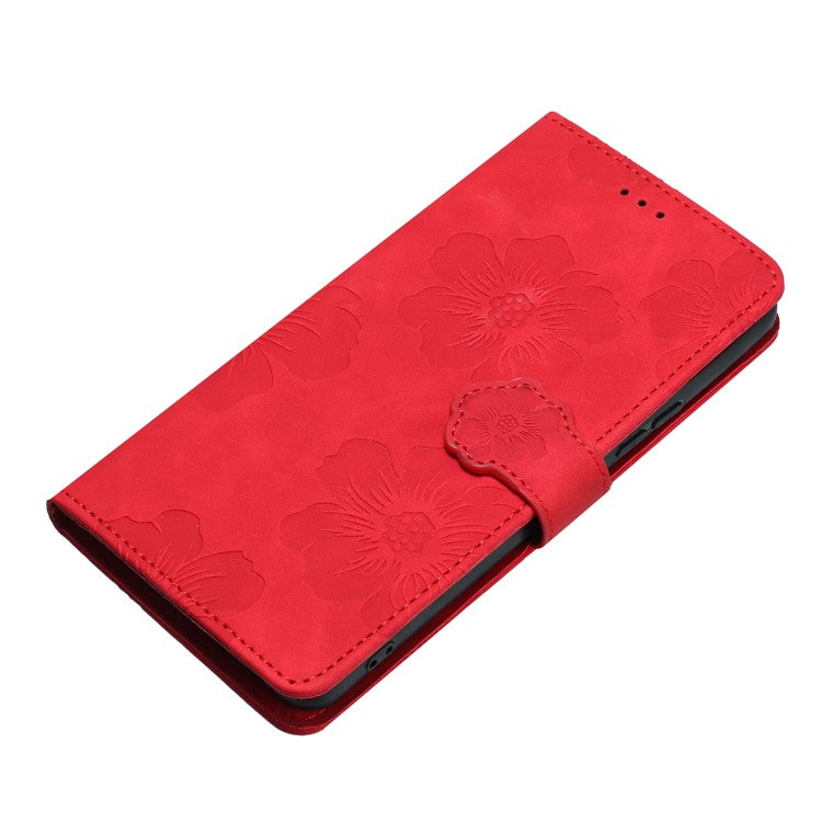 For Google Pixel 9 / Pixel 9 Pro Case Flower Design Leather Wallet Phone Cover with Wrist Strap - Red