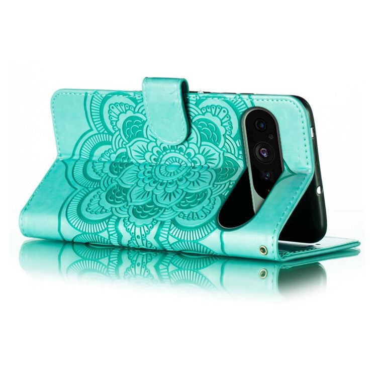 For Google Pixel 9 Pro / Pixel 9 Case PU Leather Mandala Imprinted Design Wallet Phone Cover - Green