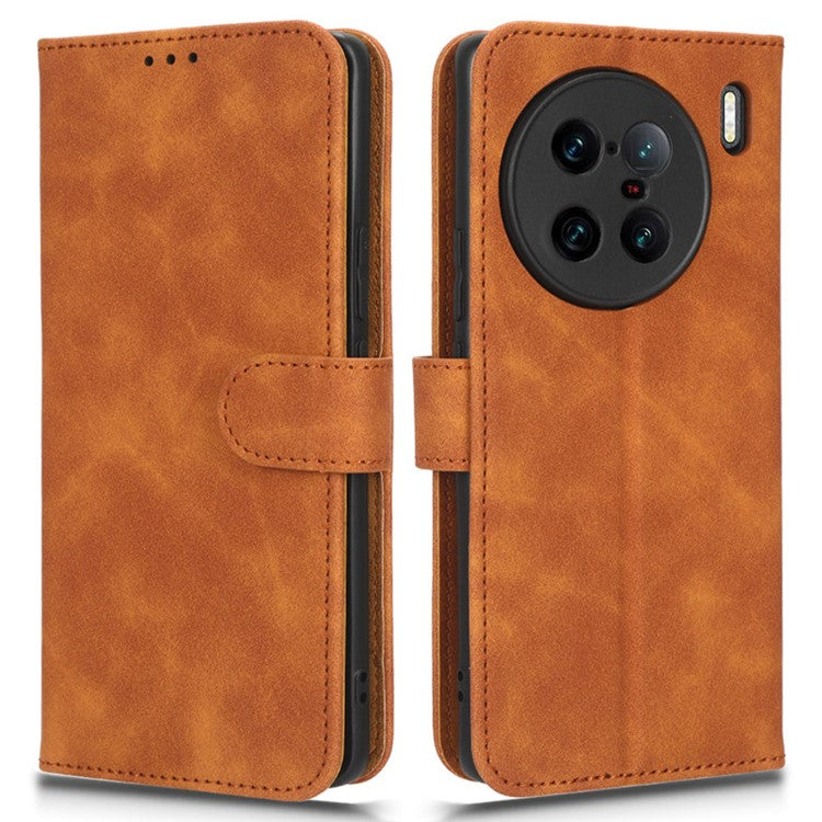 For vivo X90 Pro+ 5G Cell Phone Cover Skin-touch Feeling Wallet Stand Flip Anti-scratch PU Leather+TPU Phone Case - Brown