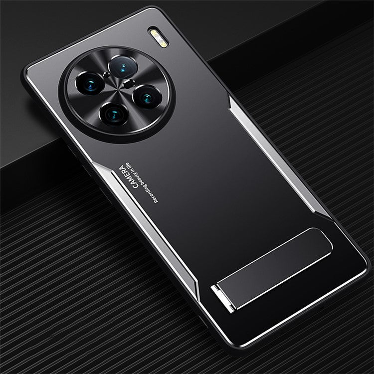 Anti-scratch Phone Cover for vivo X90 Pro+ 5G TPU+Aluminium Alloy Kickstand Case - Silver