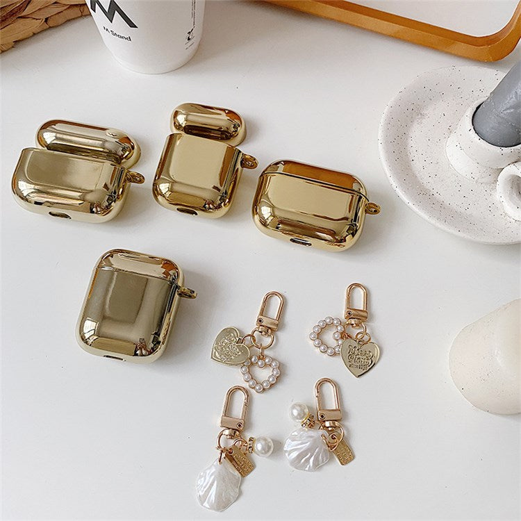 For Apple AirPods with Charging Case (2016)/(2019)/AirPods with Wireless Charging Case (2019) Soft TPU Electroplating Earbuds Protective Case with Pendant - Gold/Heart Pendant