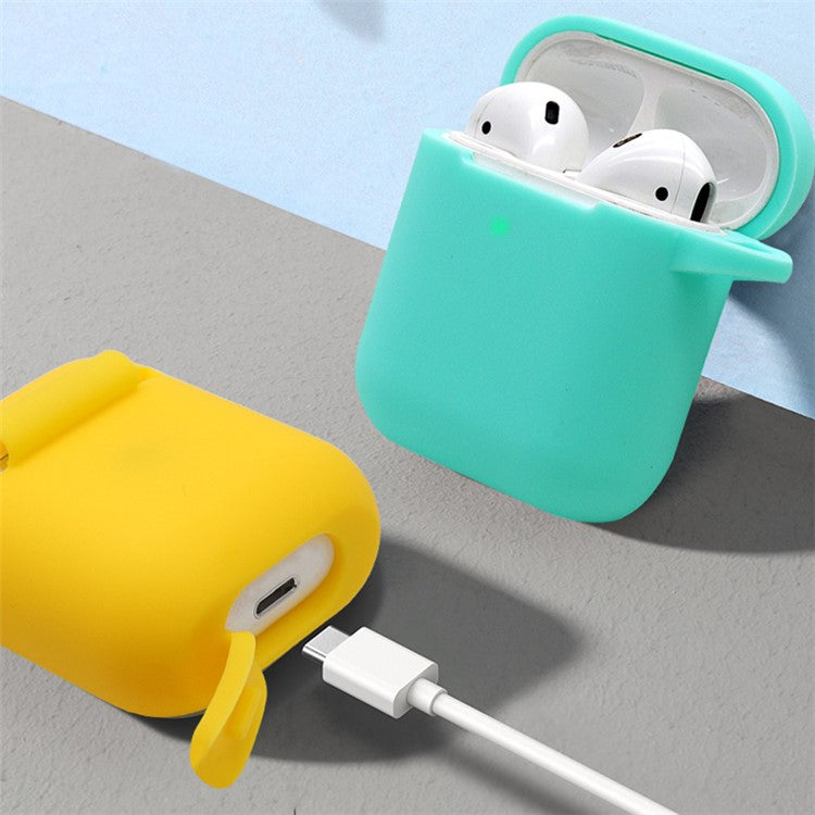 For Apple AirPods with Charging Case (2016)  /  (2019)  /  AirPods with Wireless Charging Case (2019) 2.5mm Thicken Silicone Case Protective Cover with 8-shaped Buckle - Mint Green