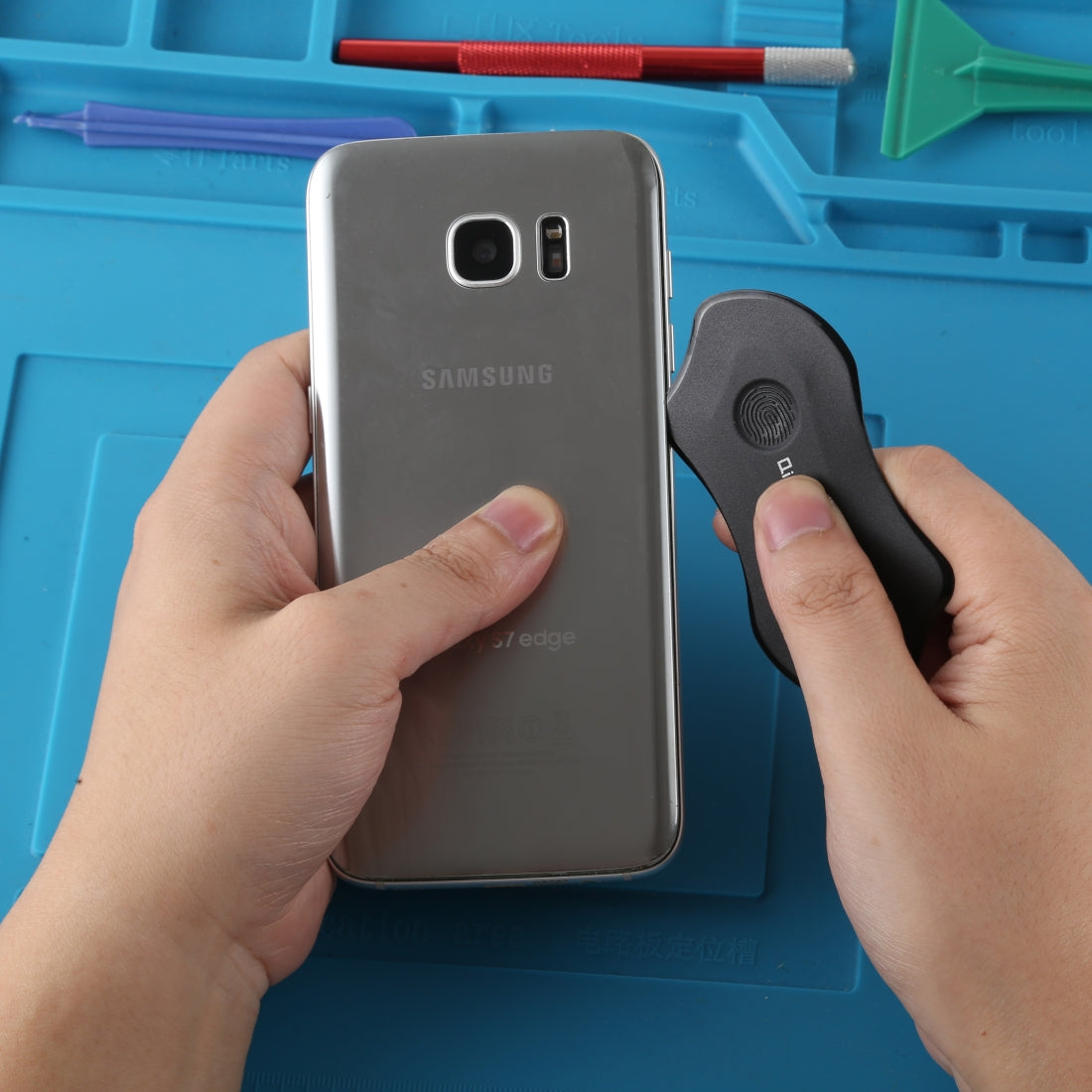 1208 Pry Opening Tool Anti-Static Ultra Thin Plastic Disassembling Piece with Round Fingerprint